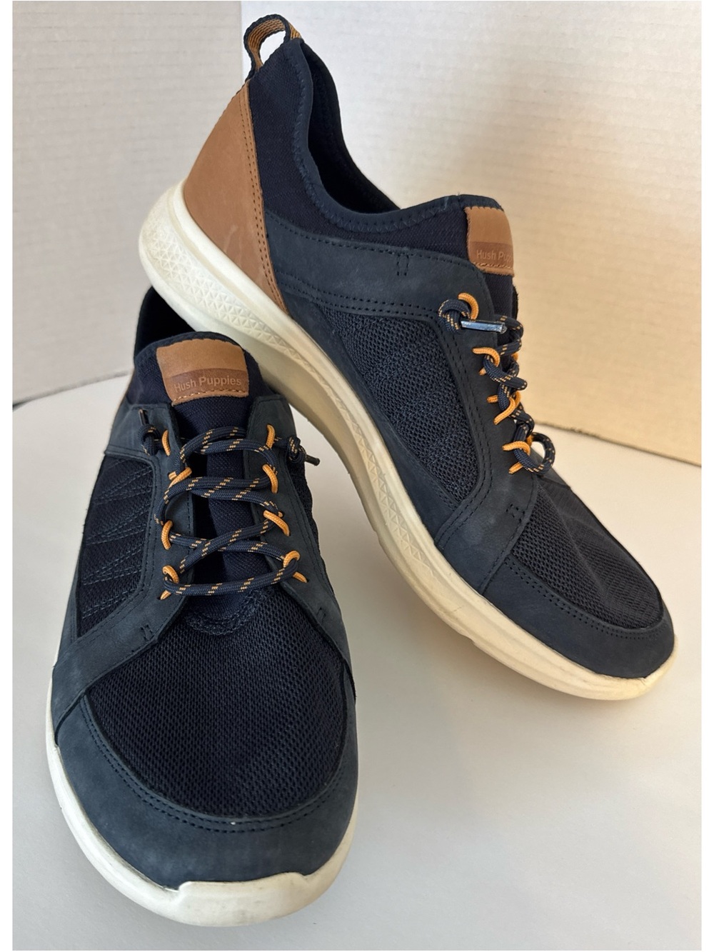 Hush Puppies Men’s Navy Sneakers Size 10.5 Lightweight Comfort Shoes